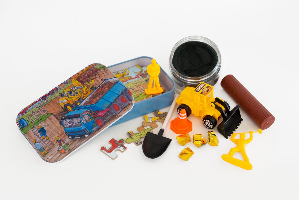 Construction Craft & Play Pouch